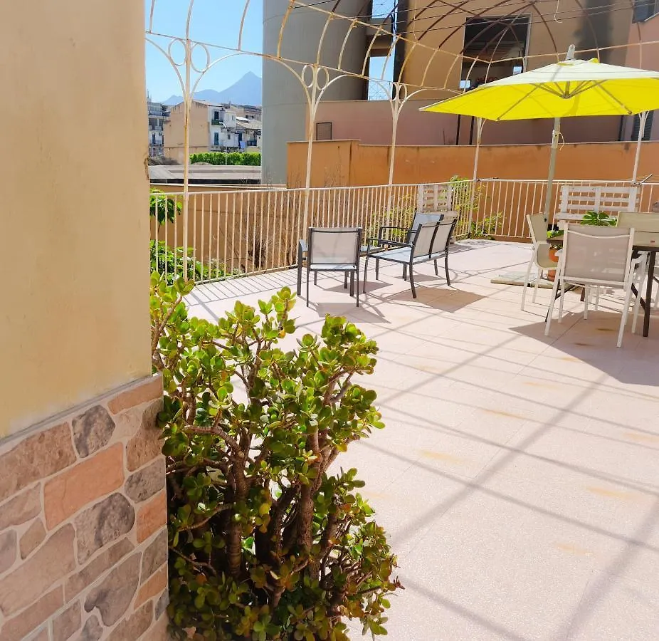 Alina Guest House Palermo 0*,  Italy